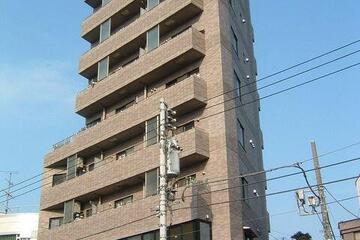エフアイビルの外観