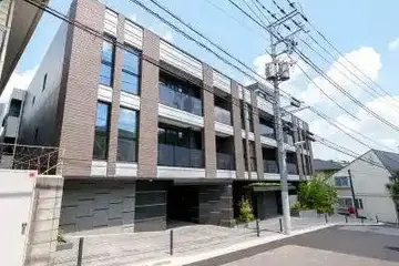 UNUS.白金長者丸の外観