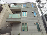 Fifth Ave 3階 302