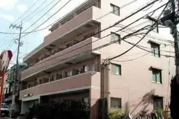 サンテミリオン目黒東山弐番館の外観