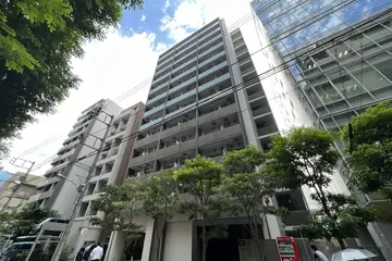 コンフォリア三田EASTの外観
