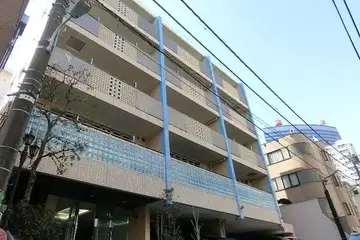 ドゥーエ代々木の外観
