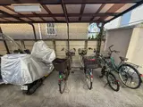 シャトー都立大 駐車場