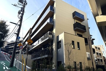 コンフォリア・リヴ文京護国寺の外観