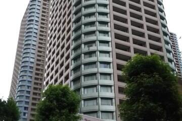 シティフロントタワーの外観