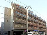 H&M南青山 EAST 2階 E207