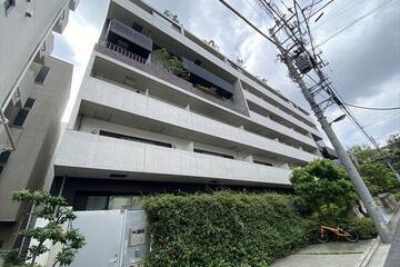 feeth神楽坂の外観