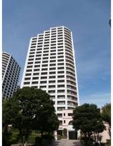 西戸山タワーホウムズセントラルタワー