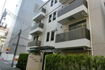 ジュネス赤坂丹後坂の外観