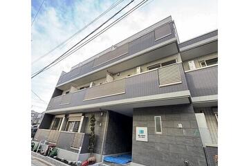 ウェルスクエア渋谷本町の外観