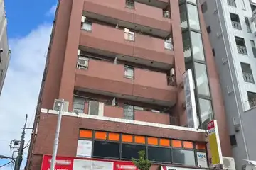 金子ハイツの外観