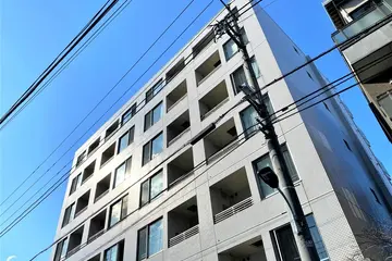 Wat’s白金の外観