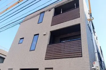 シュヴァル新宿の外観