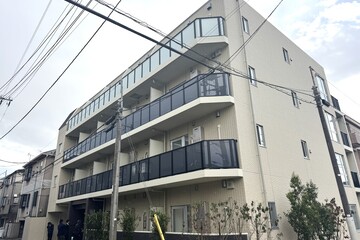 グランカーサ千駄木の外観