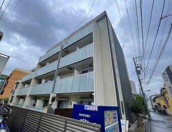 レオネクストカサフェリス