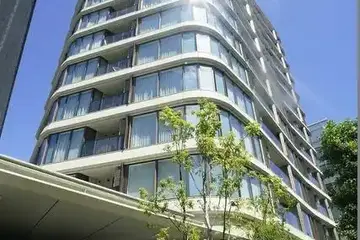 プラウド代官山フロントの外観