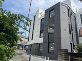 クリオラモード神楽坂 3階