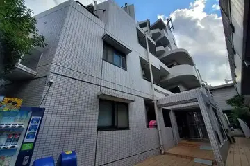 グランツブルク旗の台の外観
