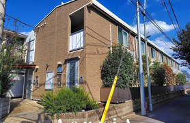 レオパレス小日向