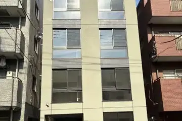 プラティーク清澄庭園の外観