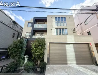 エスト リラ 旗の台