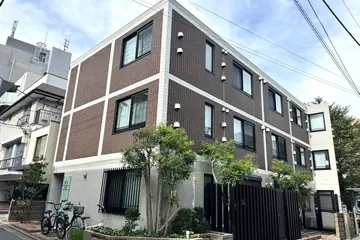 ウェルスクエアイズム渋谷本町の外観