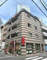 シャルクレール・雪田