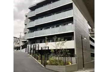 ALTERNA護国寺の外観