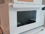 Totsu Residence Kaminarimon 2階 203