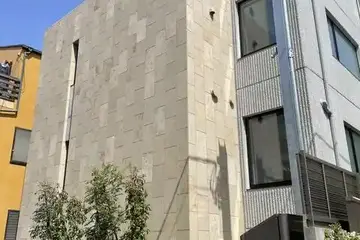 アヴァンスの外観