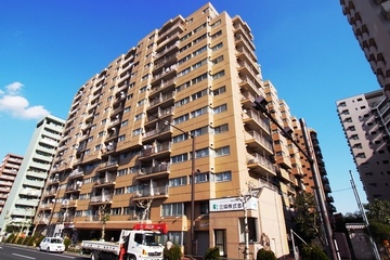 ライオンズマンション大森の外観