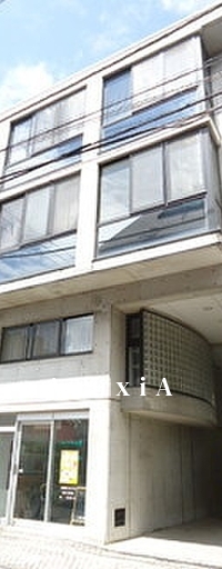 山中レジデンス