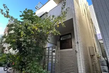 吹井ビルの外観