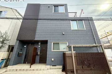 ピペリア三軒茶屋の外観