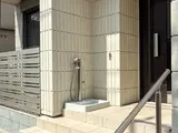 メゾン ゼフィール エントランス