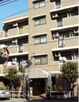 シャルマンコーポ志村三丁目