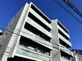 スリージア