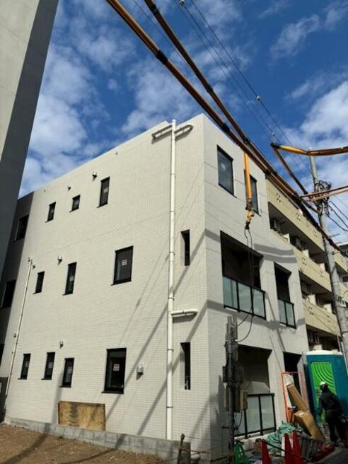 CREST COURT TOGOSHI