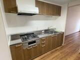 ジュネス 5階 507