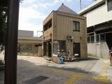 Fifth Ave 3階 302