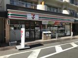 クンラボーロ 2階 201