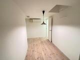 MAISON DEZURETT 1階