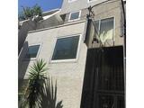 MAISON DEZURETT 1階