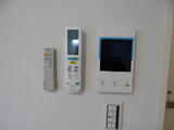 Tres-A 2階 202