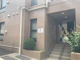 ヒルズ三栄町 2階 201