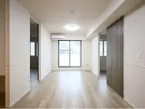 Playa Vista 2階 201 エントランス