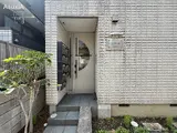 ラ・クール エントランス