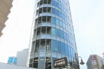 FLAMPの外観