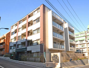ブルソール信濃町