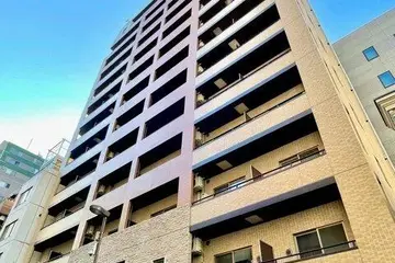 レジディア九段下の外観